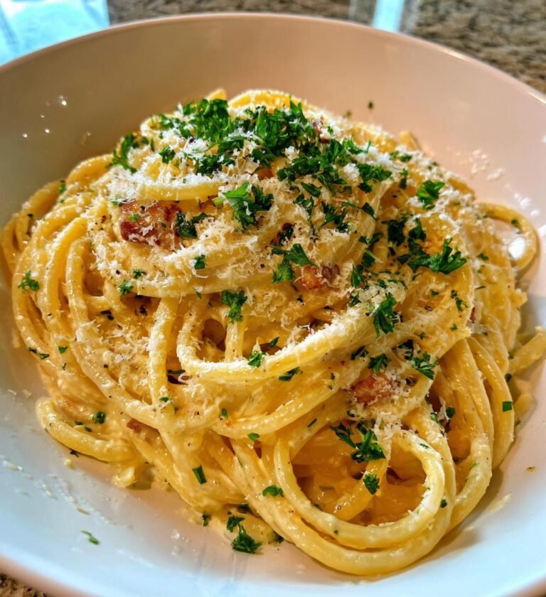 Bucatini pasta with creamy sauces (Italian trend)