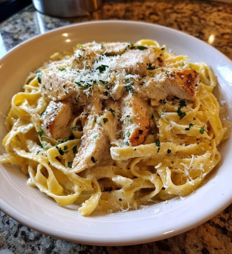 Chicken Alfredo pasta